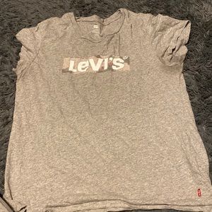 Levi’s shirt